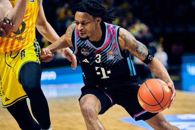 Zachery Cooks Telekom Baskets Bonn, 03 , GER, ALBA Berlin vs Telekom Baskets Bonn, Basketball Men, easy Credit BBL, Season 2025 2026, Matchday 30, 20 04 2026 GER, ALBA Berlin vs Telekom Baskets Bonn, Basketball Men, easy Credit BBL, Season 2025 2026, Matchday 30, 20 04 2026 Berlin Copyright: xClaudiusxRauch,xEibner-Pressefotox xClaudiusxRauchx EP_CRH