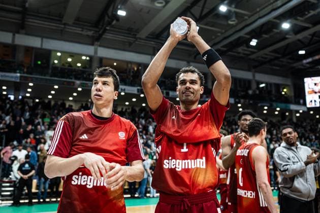 Valdimir Lucic FC Bayern Muenchen Basketball , Osacar das silva FC Bayern Muenchen Basketball , Vet Concept Gladiators Trier vs FC Bayern Muenchen Basketball , Basketball, easyCredit BBL, Matchday 30, Season 2025 2026, 20 04 2026 Vet Concept Gladiators Trier vs FC Bayern Muenchen Basketball , Basketball, easyCredit BBL, Matchday 30, Season 2025 2026, 20 04 2026 Copyright: xEibner-Pressefoto AlexanderxNeisx EP_ANS