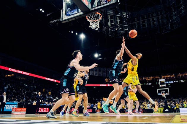 Moses Wood Alba Berlin, 11 GER, ALBA Berlin vs Telekom Baskets Bonn, Basketball Men, easy Credit BBL, Season 2025 2026, Matchday 30, 20 04 2026 GER, ALBA Berlin vs Telekom Baskets Bonn, Basketball Men, easy Credit BBL, Season 2025 2026, Matchday 30, 20 04 2026 Berlin Copyright: xClaudiusxRauch,xEibner-Pressefotox xClaudiusxRauchx EP_CRH