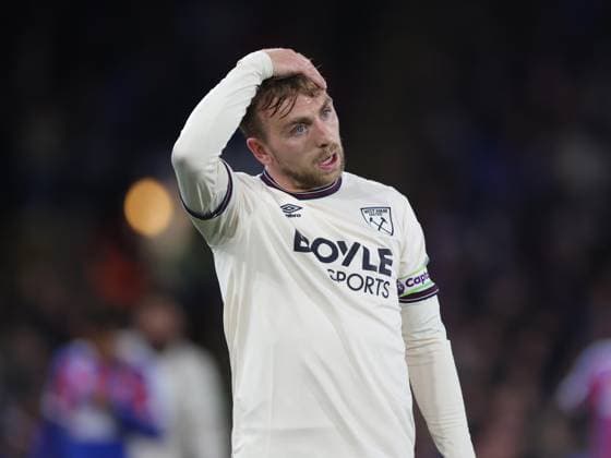 LONDON, ENGLAND, APRIL 20: Jarrod Bowen of West Ham United looks disappointed & dejected during the Premier League match between Crystal Palace FC v West Ham United FC at Selhurst Park Stadium, London, England, on April 20. (Photo by Daniel Weir) Copyright: xDanielxWeir SportsxPressxPhotox Sportspressphoto_SPR133780