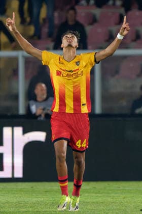 CALCIO - Serie A - US Lecce vs ACF Fiorentina Tiago Gabriel of US Lecce celebrates after scoring a goal during US Lecce vs ACF Fiorentina, Italian soccer Serie A match in Lecce, Italy, April 20 2026 Lecce Italy  Copyright: xIPAxSport ABACAx