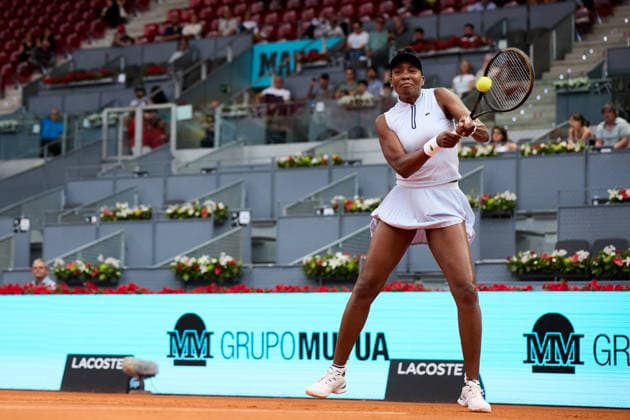 Mutua Madrid Open - Day Two Venus Williams of United States plays a backhand against Kaitlin Quevedo of Spain during the GirlÕs Singles match on day two of the Mutua Madrid Open at Caja Magica on April 21, 2026, in Madrid, Spain. Madrid Caja Magica Madrid Spain RL_MMO2K26_000337 Copyright: xRicardoxLarreinax