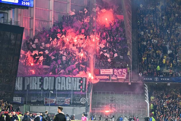 FOOTBALL : RC Lens vs Toulouse FC - Coupe de France - Demi-finale - 21 04 2026 Supporters de Toulouse FC - Ambiance LensFrance  Copyright: xBaptistexAutissierx