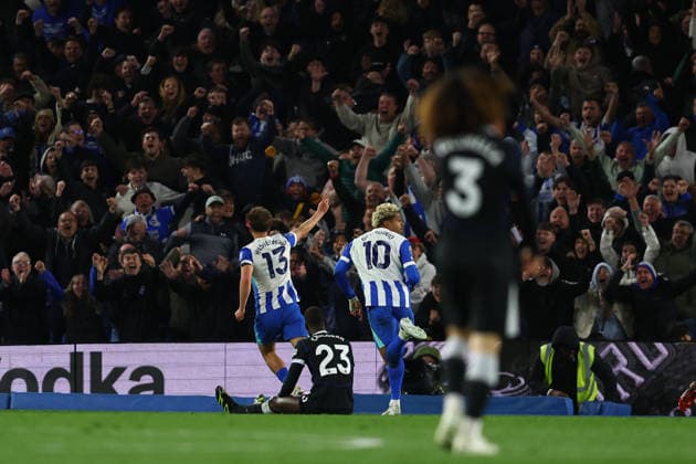 Brighton and Hove, England, 21st April 2026. Jack Hinshelwood of Brighton and Hove Albion celebrates after scoring to make it 2-0 during the Brighton and Hove Albion vs Chelsea Premier League match at the AMEX Stadium, Brighton and Hove. Picture credit should read: Paul Terry Sportimage EDITORIAL USE ONLY. No use with unauthorised audio, video, data, fixture lists, club league logos or live services. Online in-match use limited to 120 images, no video emulation. No use in betting, games or single club league player publications. SPI_029_PT_Brighton_Chelsea SPI-4706-0029