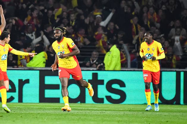 FOOTBALL : RC Lens vs Toulouse FC - Coupe de France - Demi-finale - 21 04 2026 Joie des joueurs du RC Lens aprÃ s le but de Allan Saint-Maximin (RC Lens) LensFrance  Copyright: xBaptistexAutissierx