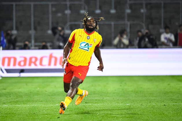 FOOTBALL : RC Lens vs Toulouse FC - Coupe de France - Demi-finale - 21 04 2026 Joie des joueurs du RC Lens aprÃ s le but de Allan Saint-Maximin (RC Lens) LensFrance  Copyright: xBaptistexAutissierx