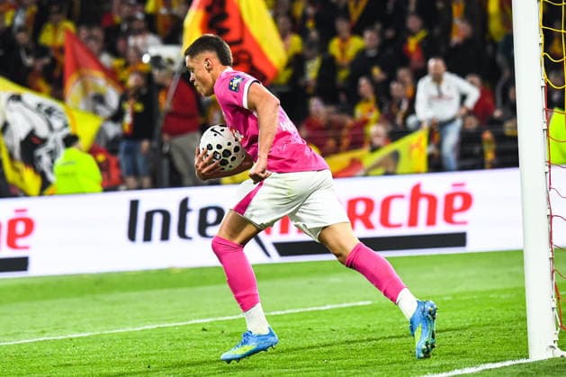 FOOTBALL : RC Lens vs Toulouse FC - Coupe de France - Demi-finale - 21 04 2026 Joie des joueurs du Toulouse FC aprÃ s le but de Santiago Hidalgo (Toulouse FC) LensFrance  Copyright: xBaptistexAutissierx