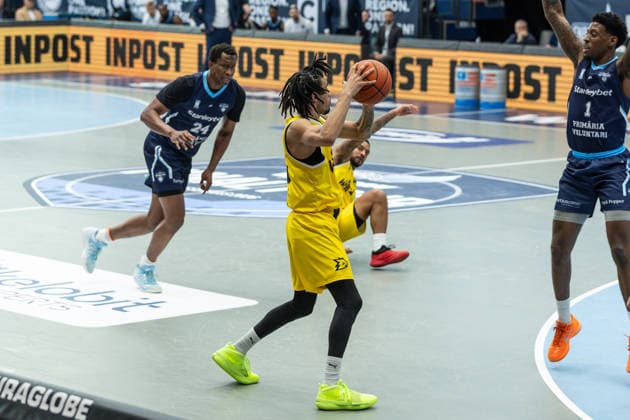 GER, ENBL VIMODROM Final 4, Semifinal 1, CSO Voluntari Dziki Warsaw 22 04 2026, Stadthalle, Weißenfels, GER, ENBL VIMODROM Final 4, Semifinal 1, CSO Voluntari Dziki Warsaw Tahlik Chavez Dziki Warsaw, 16 Â Photo Alexander Trienitz Weißenfels Stadthalle Sachsen Anhalt Germany