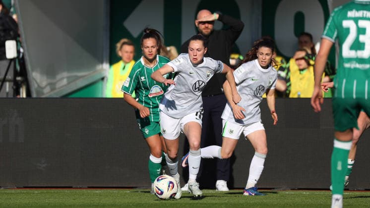 Bremen vs VfL, BL Women Bremen, 22 04 2026, Football, Women, Google Pixel Bundesliga, Season 2025 2026, SV Werder Bremen vs VfL Wolfsburg, Janou Levels VfL Wolfsburg , Germany