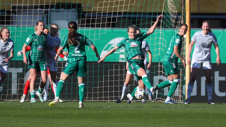 Bremen vs VfL, BL Women Bremen, 22 04 2026, Football, Women, Google Pixel Bundesliga, Season 2025 2026, SV Werder Bremen vs VfL Wolfsburg, Lena Petermann Werder Bremen Germany