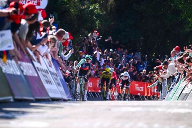 La Fleche Wallonne 2026 Cycling Race HUY, BELGIUM - APRIL 22 : Seixas Paul (FRA) of Decathlon CMA CGM Team in the final sprint during the 90th edition of La Fleche Wallonne an UCI World Tour 1.UWT one day cycling road race for Men Elite of 209 km with start in Herstal and finish in Huy on April 22, 2026 in Huy, Belgium, 22 04 2026 ( Motordriver Guy De Vuyst - Huy Belgium  Copyright: xGvgx