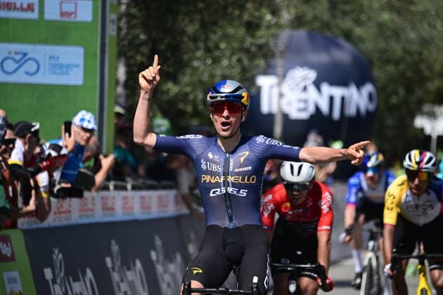 22-04-2026 Tour Of The Alps; Tappa 03 Laces - Arco; 2026, Pinarello - Q36.5; Pidcock, Thomas; Arco; 