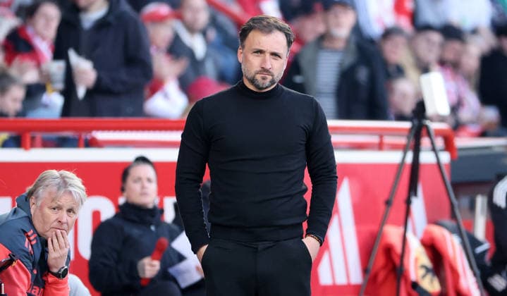 Coach Jose Barcala Action Upper Body Sport Football Soccer 1 Bundesliga Women Women 23 Matchday Season 2025 2026 22 04 2026 1 FC Union Berlin vs FC Bayern München FCB DFL regulations prohibit any use of photographs as image sequences and or quasi video