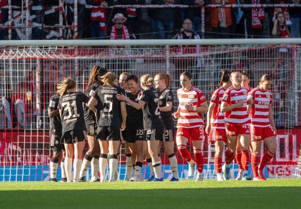 Soccer, Women, Season 2025 2026, Google Pixel Women Bundesliga 23 Matchday , 1 FC Union Berlin FC Bayern Munich, Bayern celebrating after goal to 0 1, 22 04 2026, Copyright: xMatthiasxKochx