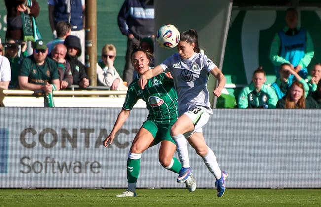Germany Womens Bundesliga 2025 2026, Matchday 17 Werder Bremen vs VfL Wolfsburg Weser Stadion Platz 11 Bremen Judit Pujols VfL Wolfsburg Women, 33 Bremen Copyright: xAymanxAlahmedx