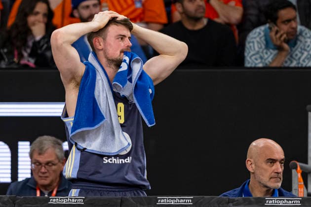easyCredit BBL Ratiopharm Ulm vs Alba Berlin 22 04 2026 Ulm, GERMANY 22 April 2026 Jonas Mattisseck Alba Berlin, 9 at the free throw of Ulm during the game between Ratiopharm Ulm and Alba Berlin on matchday 33 of the easyCredit BBL at the ratiopharm Arena Ulm Copyright: xBEAUTIFULxSPORTS Steinx