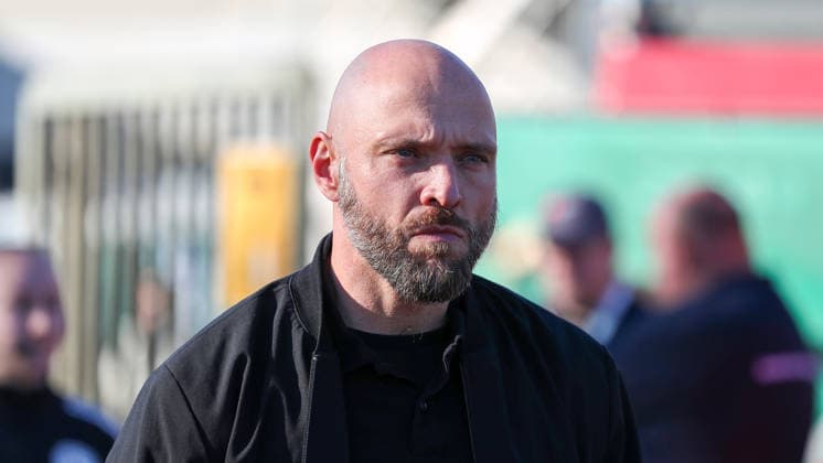 Bremen vs VfL, BL Women Bremen, 22 04 2026, Football, Women, Google Pixel Bundesliga, Season 2025 2026, SV Werder Bremen vs VfL Wolfsburg, Head Coach Stephan Lerch VfL Wolfsburg Germany