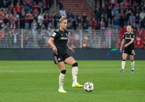 Soccer, Women, Season 2025 2026, Google Pixel Women Bundesliga 23 Matchday , 1 FC Union Berlin FC Bayern Munich, Giulia Gwinn FC Bayern Munich , 22 04 2026, Copyright: xMatthiasxKochx