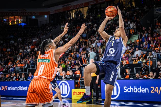 Neu Ulm, Germany, 22 04 26 Nelson Weidemann ratiopharm ulm and Jack Kayil ALBA Berlin battle for the ball during the Basketball Bundesliga match between ratiopharm ulm vs ALBA Berlin at the ratiopharm Arena on April 22, 2026 in Neu Ulm, Germany Photo by Harry Langer DeFodi Images ratiopharm Arena, Germany, 22 04 26 Nelson Weidemann ratiopharm ulm and Jack Kayil ALBA Berlin battle for the ball during the Basketball Bundesliga match between ratiopharm ulm vs ALBA Berlin at Neu Ulm on April 22, 2026 in ratiopharm Arena, Germany Photo by Harry Langer DeFodi Images Photo by Harry Langer DeFodi Images