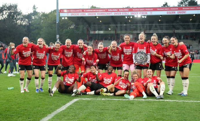 FC Bayern women cheer and celebrate the German Championship German Champion Sport Football Soccer 1 Bundesliga Women Women 23 Matchday Season 2025 2026 22 04 2026 1 FC Union Berlin vs FC Bayern München FCB DFL regulations prohibit any use of photographs as image sequences and or quasi video