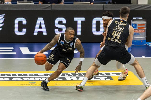 GER, ENBL VIMODROM Final 4, Semi-Final 2, SYNTAINICS MBC Manchester Basketball 22 04 2026, Stadthalle, Weißenfels, GER, ENBL VIMODROM Final 4, Semi-Final 2, SYNTAINICS MBC Manchester Basketball Charles Callison Syntainics MBC, 23 Â Photo Alexander Trienitz Weißenfels Stadthalle Sachsen Anhalt Germany