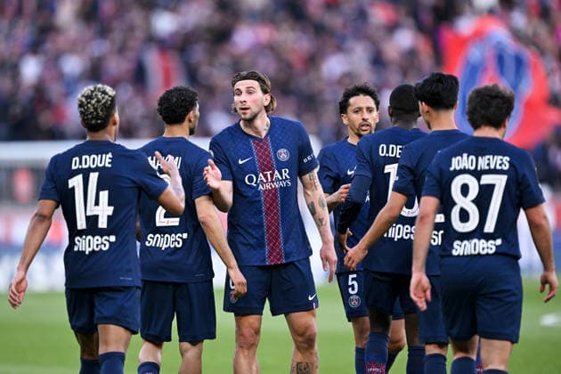 Paris Saint-Germain v FC Nantes - Ligue 1 McDonald s 2025 2026 05 MARQUINHOS (psg) - 06 Illya ZABARNYI (psg) during the Ligue 1 McDonald s match between Paris Saint-Germain and Nantes at Parc des Princes on April 22, 2026 in Paris, France. Paris France  Copyright: xFEPx 776348324
