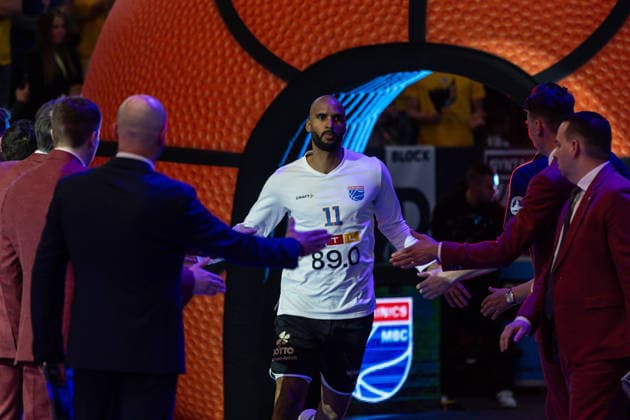 GER, ENBL VIMODROM Final 4, Semi-Final 2, SYNTAINICS MBC Manchester Basketball 22 04 2026, Stadthalle, Weißenfels, GER, ENBL VIMODROM Final 4, Semi-Final 2, SYNTAINICS MBC Manchester Basketball Akeem Vargas Syntainics MBC, 11 at the team presentation  Photo Alexander Trienitz Weißenfels Stadthalle Sachsen Anhalt Germany