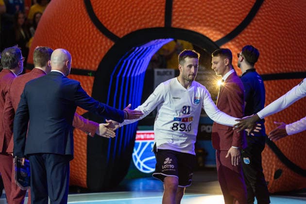 GER, ENBL VIMODROM Final 4, Semi-Final 2, SYNTAINICS MBC Manchester Basketball 22 04 2026, Stadthalle, Weißenfels, GER, ENBL VIMODROM Final 4, Semi-Final 2, SYNTAINICS MBC Manchester Basketball Spencer Reaves Syntainics MBC, 31 at the team presentation  Photo Alexander Trienitz Weißenfels Stadthalle Sachsen Anhalt Germany