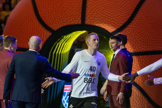 GER, ENBL VIMODROM Final 4, Semi-Final 2, SYNTAINICS MBC Manchester Basketball 22 04 2026, Stadthalle, Weißenfels, GER, ENBL VIMODROM Final 4, Semi-Final 2, SYNTAINICS MBC Manchester Basketball Collin Welp Syntainics MBC, 40 at the team presentation  Photo Alexander Trienitz Weißenfels Stadthalle Sachsen Anhalt Germany