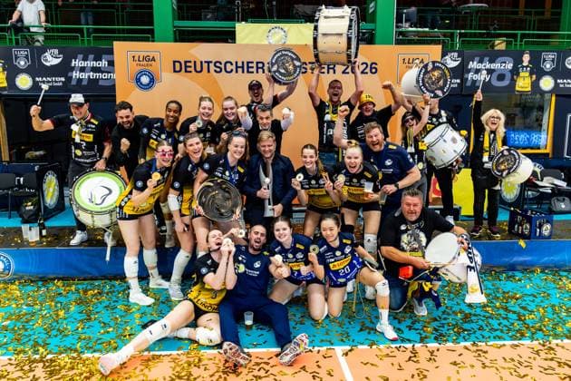 22 04 2026, GER, Volleyball, 1 Bl, Women, Season 25 26, Final PlayOff Best of 5 , VfB 91 Suhl Lotto Thueringen Dresdner SC der VfB 91 Suhl Lotto Thueringen gewinnt die PlayOffs 98527 Suhl Sporthalle Wolfsgrube Thüringen Germany