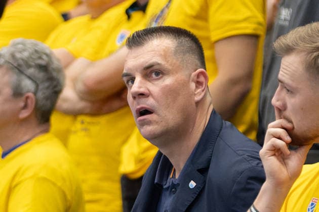 MBC main shareholder Christian Zeidler at the defeat of the MBC in the game Syntainics MBC vs Manchester Basketball, European North Basketball League, Final Four, Semi-Final 2025 26, Germany England, 22 04 2026 Weissenfels Stadthalle Sachsen Anhalt Germany