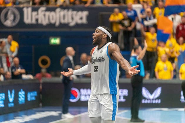 Tim Adetukasi Manchester Basketball Club, 22 GER, Syntainics MBC vs Manchester Basketball Club, Basketball, European North Basketball League, semi-finals, 2025 2026 season, 22 04 2026 GER, Syntainics MBC vs Manchester Basketball Club, Basketball, European North Basketball League, semi-finals, 2025 2026 season, 22 04 2026 Weissenfels Copyright: xEibner-Pressefoto PiaxSchindlerx EP_PSR