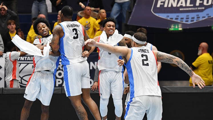 Basketball, ENBL VIMODROM Final Four 2026, Semifinals, SYNTAINICS MBC Mitteldeutscher Basketball Club Weissenfels vs Manchester Basketball 22 04 2026 86 89 49 42 Joy and jubilation among Manchester players after the victory in the game MBC Weissenfels vs Manchester Basketball 22 04 2026 On display