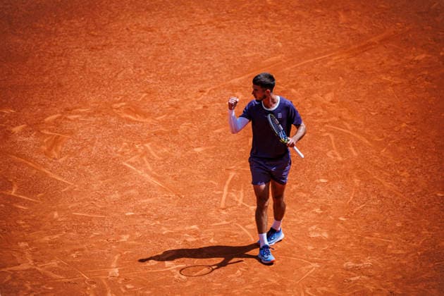 Mutua Madrid Open - 22 04 2026 Dino Prizmic of Croatia in action against Matteo Berrettini of Italy in the Men’s Singles First Round Match during day three of the Mutua Madrid Open at La Caja Magica on April 22, 2026 in Madrid, Spain. Madrid Spain Copyright: xPabloxGarcia PGSxPhotoxAgencyx