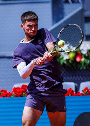 Mutua Madrid Open - 22 04 2026 Dino Prizmic of Croatia in action against Matteo Berrettini of Italy in the Men’s Singles First Round Match during day three of the Mutua Madrid Open at La Caja Magica on April 22, 2026 in Madrid, Spain. Madrid Spain Copyright: xPabloxGarcia PGSxPhotoxAgencyx