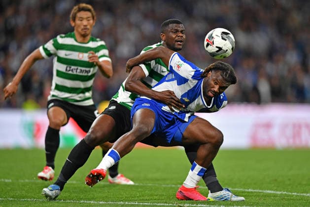 22nd April 2026; Dragao Stadium, Porto, Portugal; Taca de Portugal, FC Porto versus Sporting Lisboa; Terem Moffi of FC Porto battles for possession ball with Ousmane Diomande of Sporting Lisboa DanielxCastro DiaEsportivo