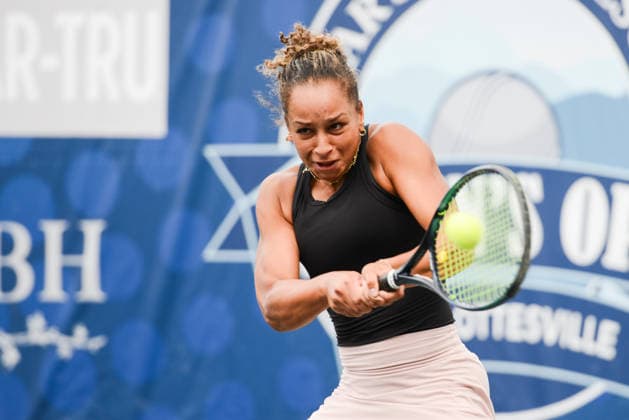 April 22, 2026, Charlottesville, Virginia, United States: Sofia Johnson (GBR) in her first round match in the Boar s Head Resort Women s Open ITF tennis tournament in Charlottesville Virginia. She lost to K. Liutova in 3 sets. Charlottesville United States - ZUMAl132 20260422_zap_l132_005 Copyright: xChristopherxLevyx