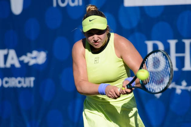 April 22, 2026, Charlottesville, Virginia, United States: Kristina Liutova of Russia in her first round match in the Boar s Head Resort Women s Open ITF tennis tournament in Charlottesville Virginia. She defeated S. Johnson in 3 sets. Charlottesville United States - ZUMAl132 20260422_zap_l132_015 Copyright: xChristopherxLevyx