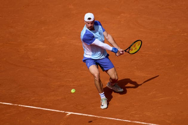 Mutua Madrid Open - Day Four Marton Fucsovics of Hungary plays a backhand against Pablo Carreno of Spain during the MenÕs Singles match on day four of the Mutua Madrid Open at Caja Magica on April 23, 2026, in Madrid, Spain. Madrid Caja Magica Madrid Spain RL_MMO2K26_000705 Copyright: xRicardoxLarreinax