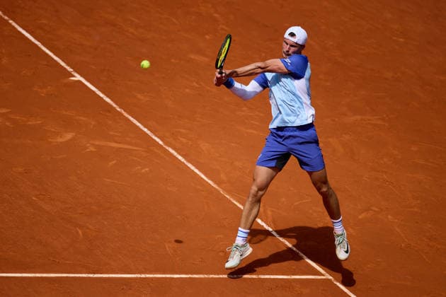 Mutua Madrid Open - Day Four Marton Fucsovics of Hungary plays a backhand against Pablo Carreno of Spain during the MenÕs Singles match on day four of the Mutua Madrid Open at Caja Magica on April 23, 2026, in Madrid, Spain. Madrid Caja Magica Madrid Spain RL_MMO2K26_000708 Copyright: xRicardoxLarreinax