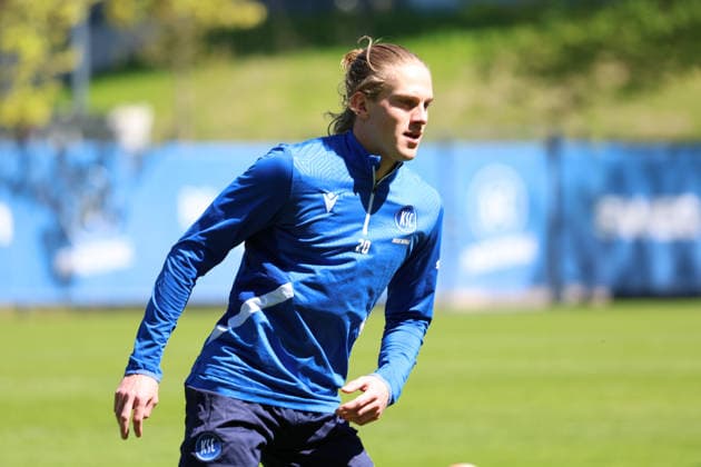 23 04 2026, xrekx, Soccer 2 Bundesliga, Karlsruher SC Training v l David Herold Karlsruher SC DFL DFB REGULATIONS PROHIBIT ANY USE OF PHOTOGRAPHS as IMAGE SEQUENCES and or QUASI VIDEO Karlsruhe