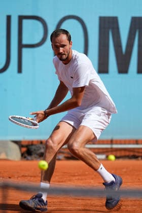 April 23, 2026, Madrid, Madrid, Spain: Daniil Medvedev of Russia practices during the Mutua Madrid Open 2026, ATP, Tennis Herren Masters 1000 and WTA, Tennis Damen 1000, at La Caja Magica on April 23, 2026 in Madrid, Spain. Madrid Spain - ZUMAa181 20260423_zaa_a181_101 Copyright: xDennisxAgyemanx