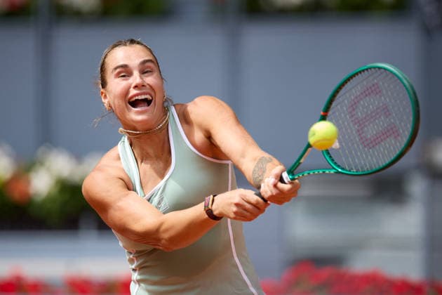 Mutua Madrid Open - Day Four Aryna Sabalenka plays a backhand against Peyton Stearns of United States during the GirlÕs Singles match on day four of the Mutua Madrid Open at Caja Magica on April 23, 2026, in Madrid, Spain. Madrid Caja Magica Madrid Spain RL_MMO2K26_000778 Copyright: xRicardoxLarreinax