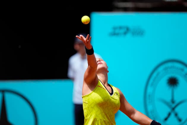 April 23, 2026, Madrid, Madrid, Spain: Diana Shnaider of Rusia plays against Jessica Bouzas of Spain during the Mutua Madrid Open 2026, ATP, Tennis Herren Masters 1000 and WTA, Tennis Damen 1000, at La Caja Magica on April 23, 2026 in Madrid, Spain. Madrid Spain - ZUMAa181 20260423_zaa_a181_140 Copyright: xOscarxJ.xBarrosox
