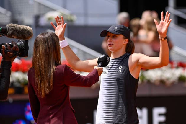 April 23, 2026, Madrid, Madrid, Spain: IGA SWIATEK of poland - ASICS during the Mutua Madrid Open 2026, ATP, Tennis Herren Masters 1000 and WTA, Tennis Damen 1000 tennis tournament, celebrated at Caja Magica on April 22, 2026 in Madrid, Spain. Madrid Spain - ZUMAc312 20260423_zsp_c312_171 Copyright: xOscarxManuelxSanchezx