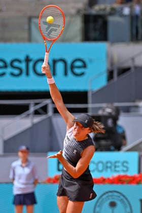 April 23, 2026, Madrid, Madrid, Spain: IGA SWIATEK of poland - ASICS during the Mutua Madrid Open 2026, ATP, Tennis Herren Masters 1000 and WTA, Tennis Damen 1000 tennis tournament, celebrated at Caja Magica on April 22, 2026 in Madrid, Spain. Madrid Spain - ZUMAc312 20260423_zsp_c312_175 Copyright: xOscarxManuelxSanchezx