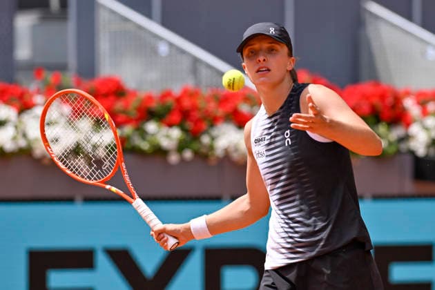 April 23, 2026, Madrid, Madrid, Spain: IGA SWIATEK of poland - ASICS during the Mutua Madrid Open 2026, ATP, Tennis Herren Masters 1000 and WTA, Tennis Damen 1000 tennis tournament, celebrated at Caja Magica on April 22, 2026 in Madrid, Spain. Madrid Spain - ZUMAc312 20260423_zsp_c312_183 Copyright: xOscarxManuelxSanchezx