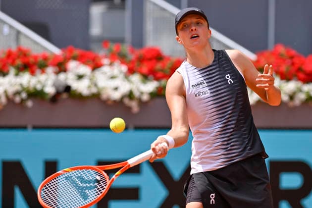 April 23, 2026, Madrid, Madrid, Spain: IGA SWIATEK of poland - ASICS during the Mutua Madrid Open 2026, ATP, Tennis Herren Masters 1000 and WTA, Tennis Damen 1000 tennis tournament, celebrated at Caja Magica on April 22, 2026 in Madrid, Spain. Madrid Spain - ZUMAc312 20260423_zsp_c312_184 Copyright: xOscarxManuelxSanchezx