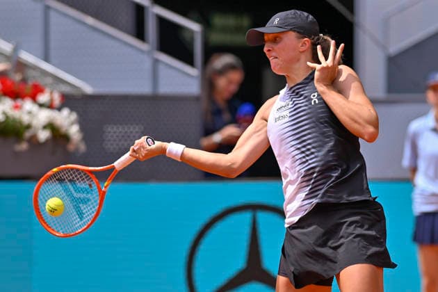 April 23, 2026, Madrid, Madrid, Spain: IGA SWIATEK of poland - ASICS during the Mutua Madrid Open 2026, ATP, Tennis Herren Masters 1000 and WTA, Tennis Damen 1000 tennis tournament, celebrated at Caja Magica on April 22, 2026 in Madrid, Spain. Madrid Spain - ZUMAc312 20260423_zsp_c312_187 Copyright: xOscarxManuelxSanchezx
