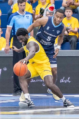 ENBL Final Four 2025 2026 Syntainics MBC vs CSO Voluntari Match for 3rd place Weissenfels, Germany April 23, 2026 In the picture from left Khyri Thomas Weissenfels and Michael Anthony Caffey Voluntari Weissenfels Stadthalle Weissenfels Sachsen Anhalt Germany